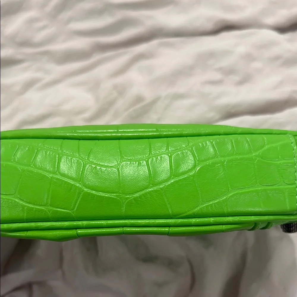 Balenciaga Neon Green Women's Bag - Picture 9 of 16